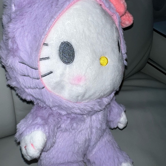 Hello kitty plush - Picture 5 of 8